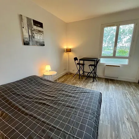 Apartman Au Calme Maisons-Laffitte